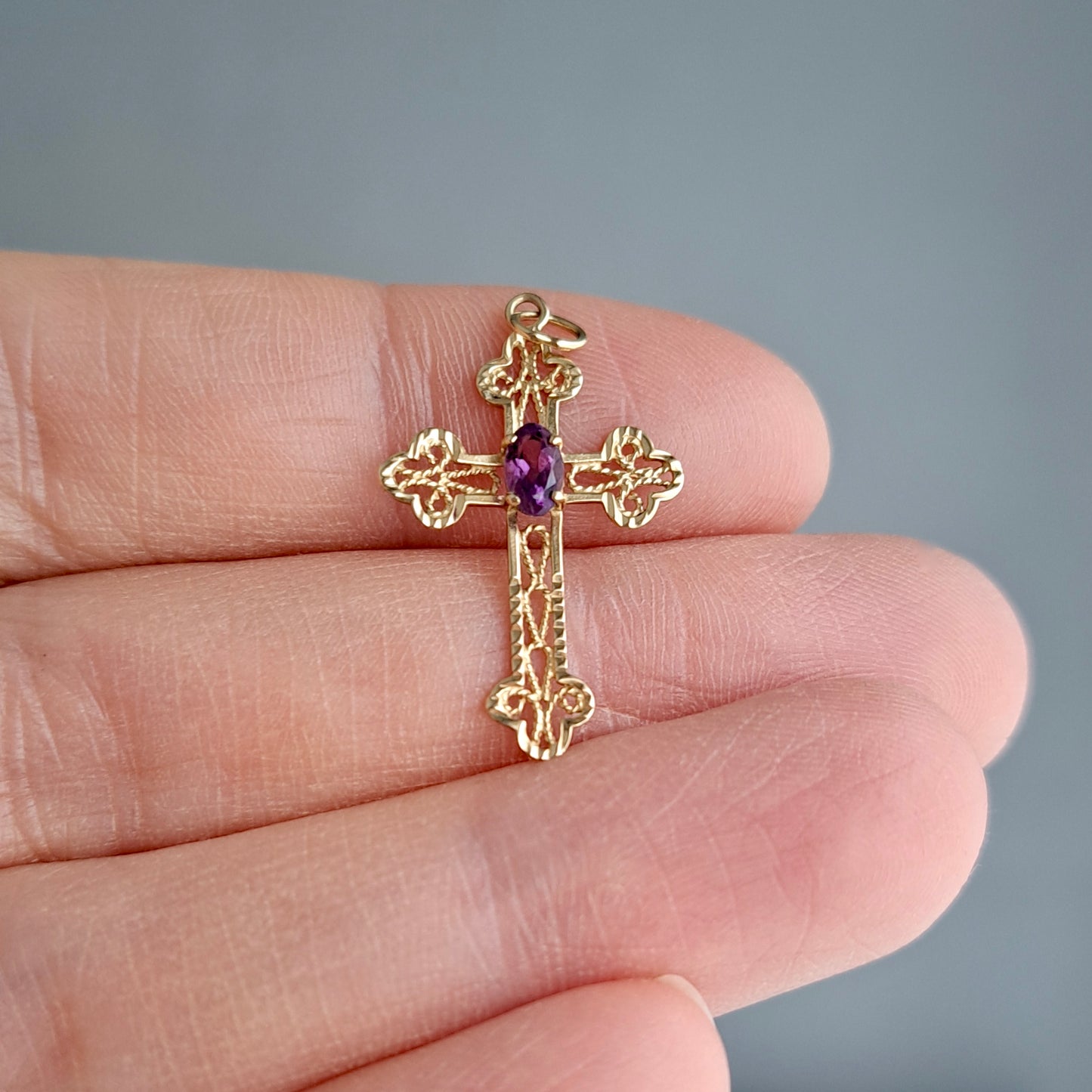 Vintage 9ct Gold Amethyst Cross Pendant