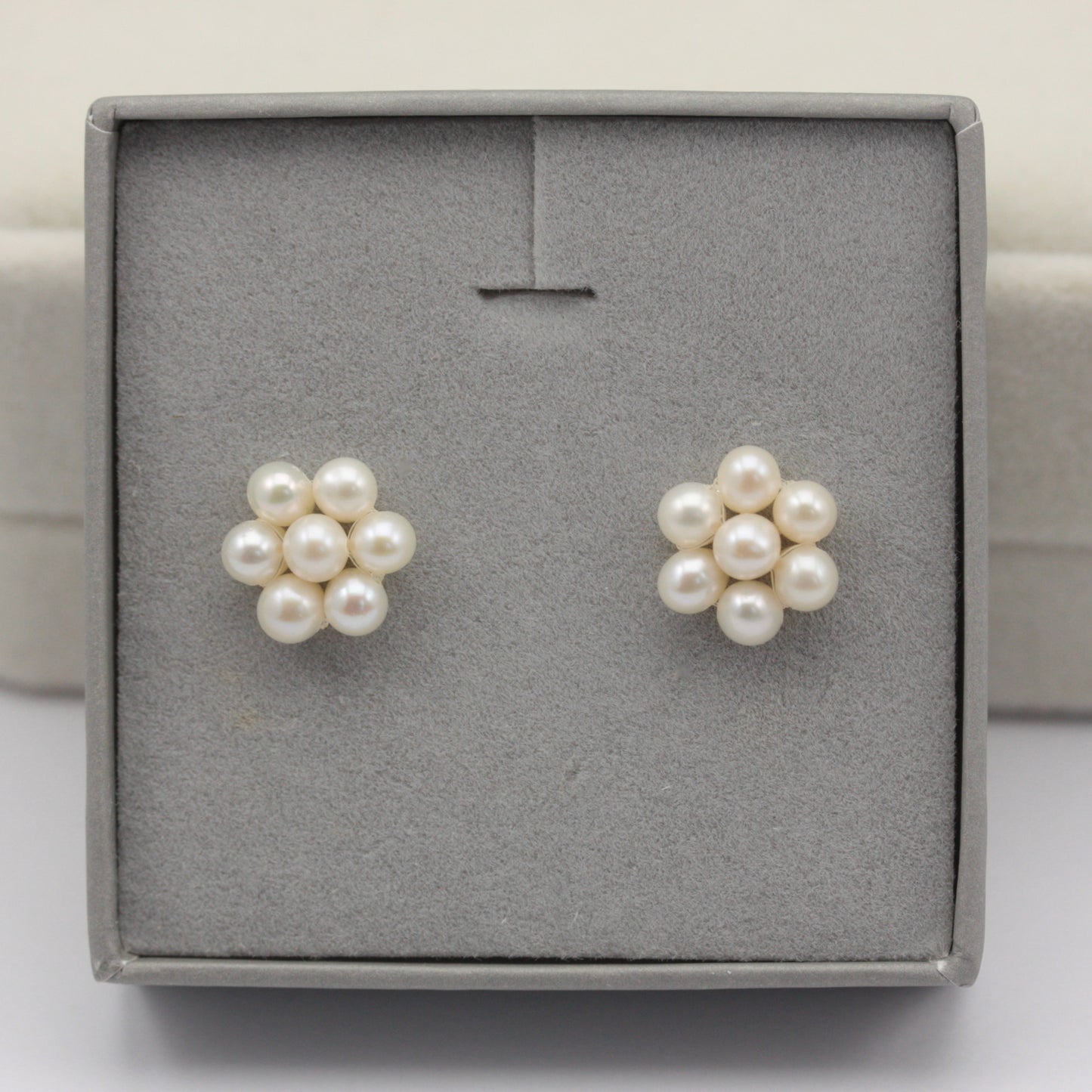 9ct Gold Freshwater Pearl Flower Stud Earrings