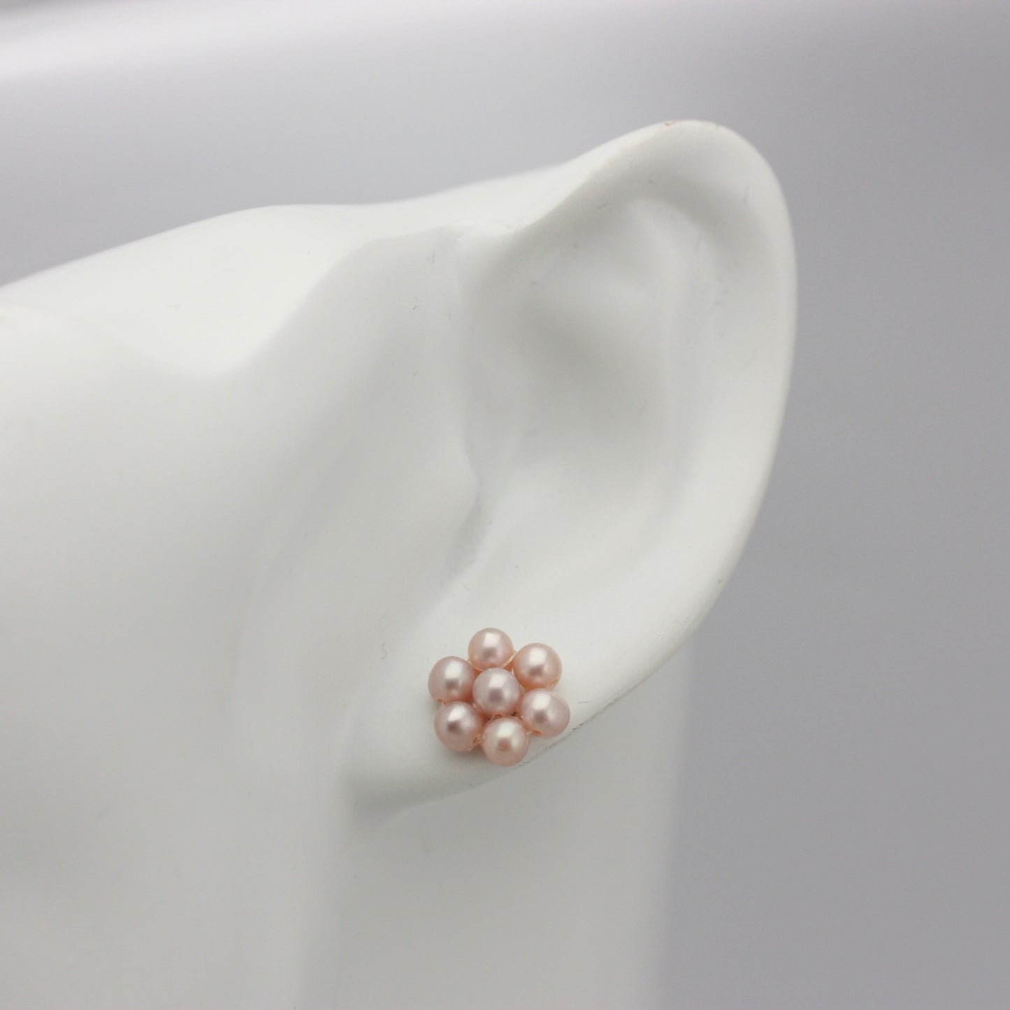 9ct Gold Freshwater Pearl Flower Stud Earrings