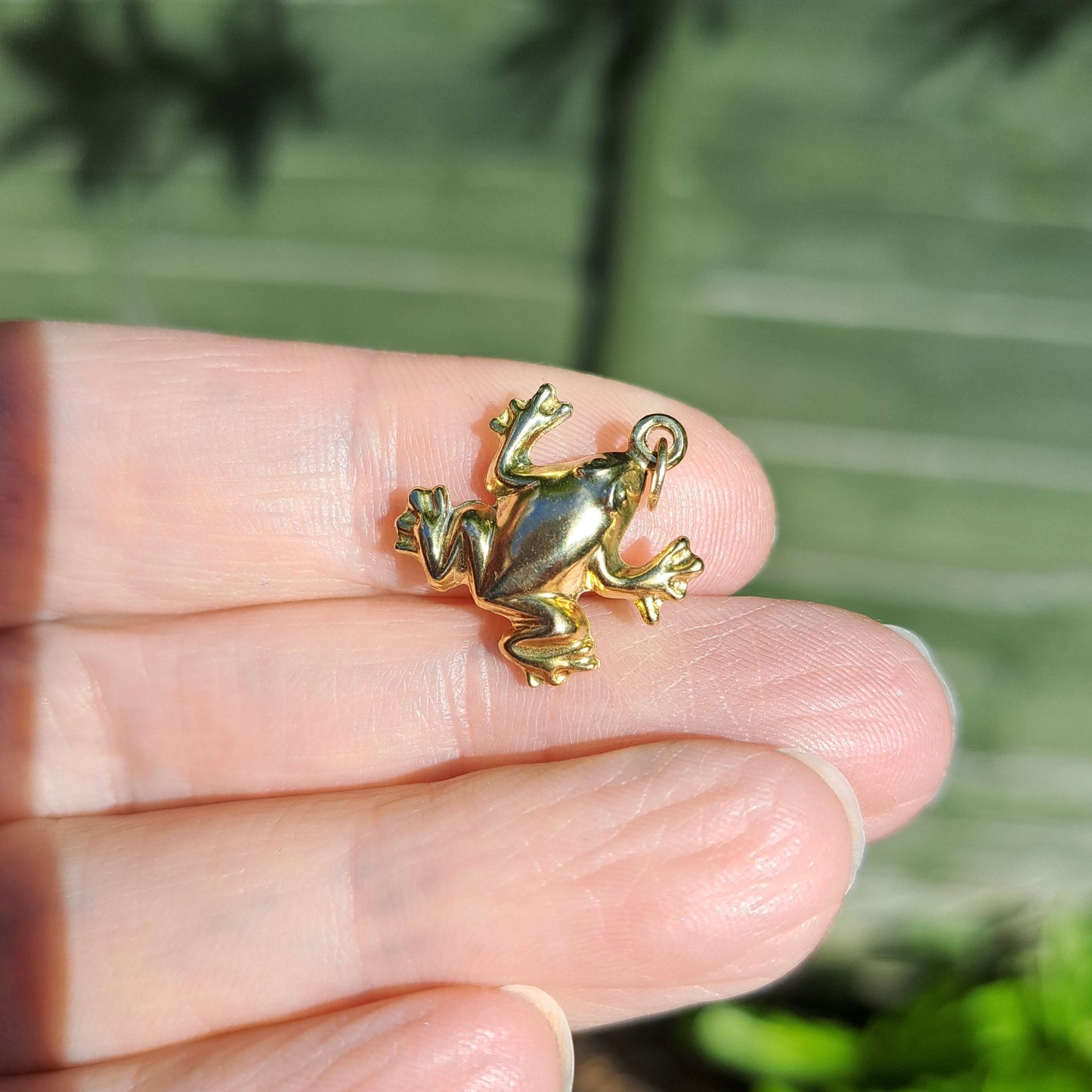 9ct Yellow Gold Puffy Frog Charm / Pendant