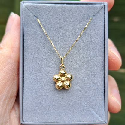 9ct Gold Puffy Flower Charm / Pendant