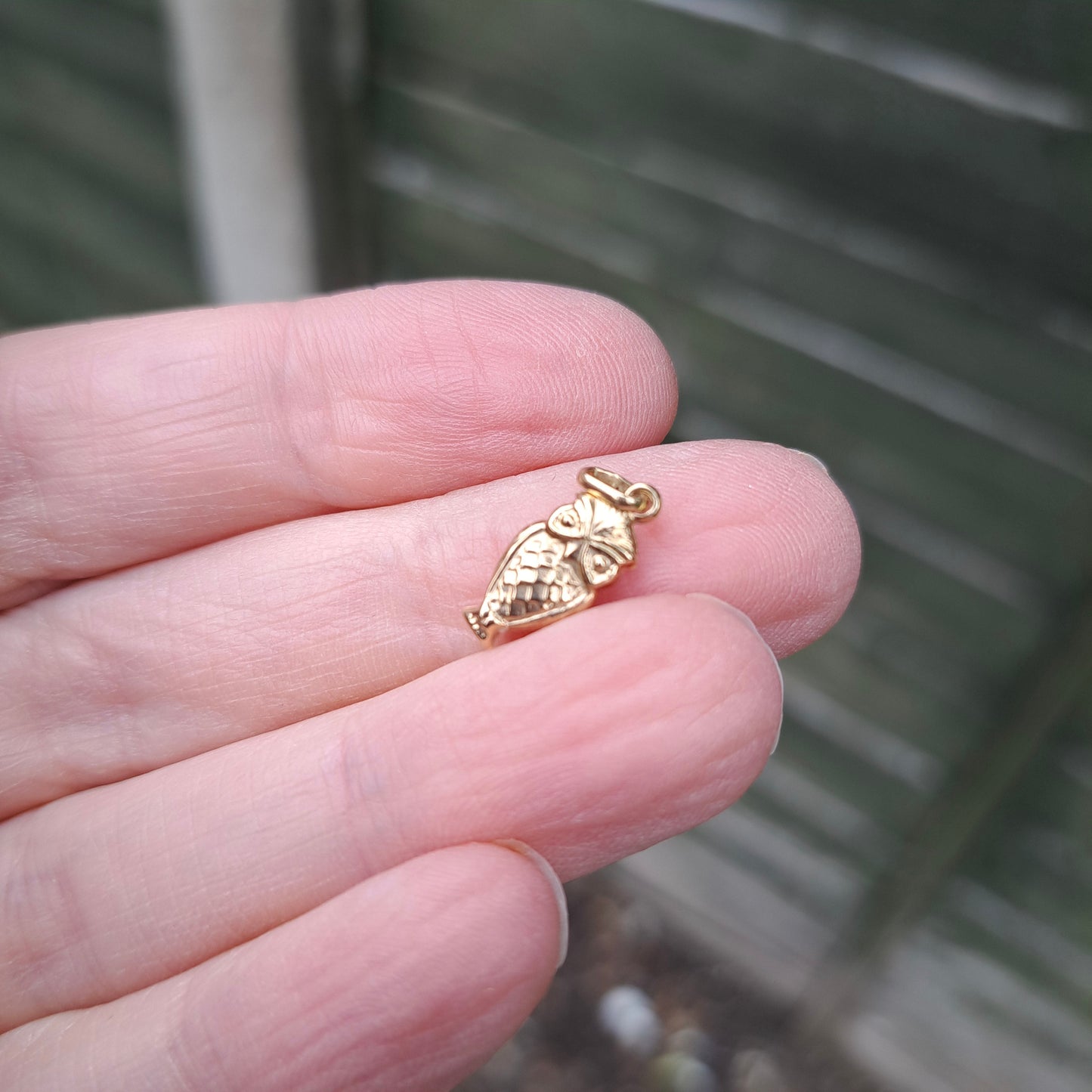 Mini 9ct Gold Owl Charm / Pendant