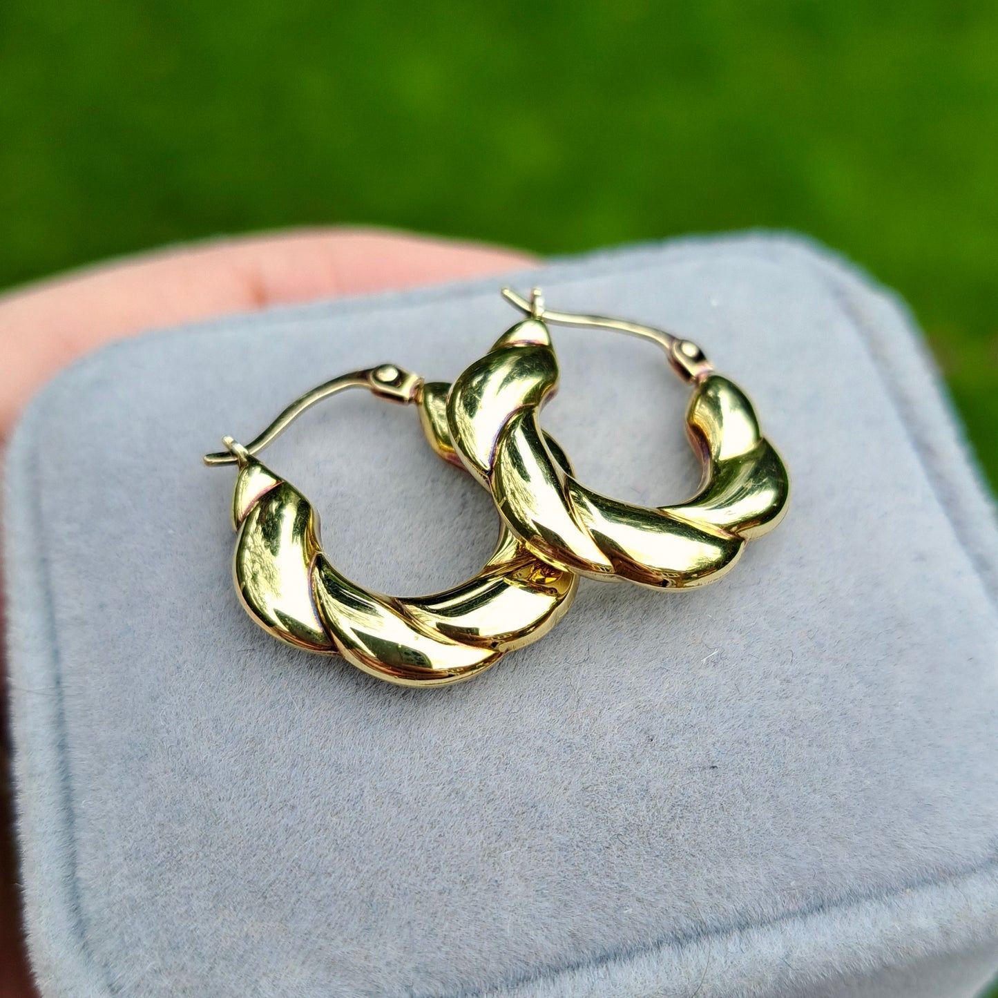 Pre-owned 9ct Gold Twisted Creole Hoop Earrings, Unoaerre
