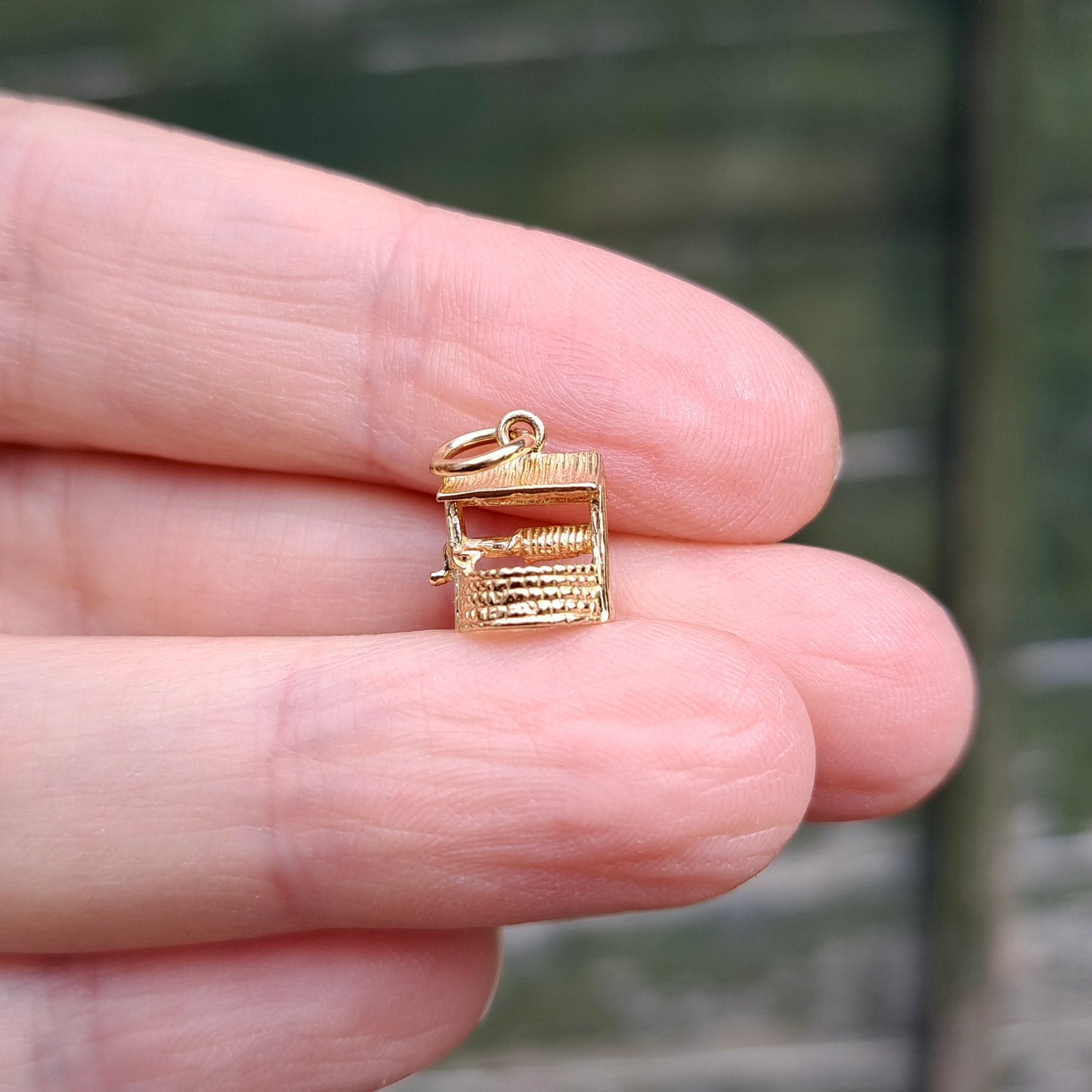 9ct Gold Lucky Wishing Well Charm