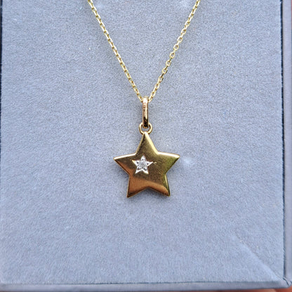 9ct Gold Star Charm with Diamond