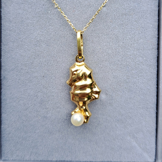 9ct Gold Seahorse Charm with Pearl