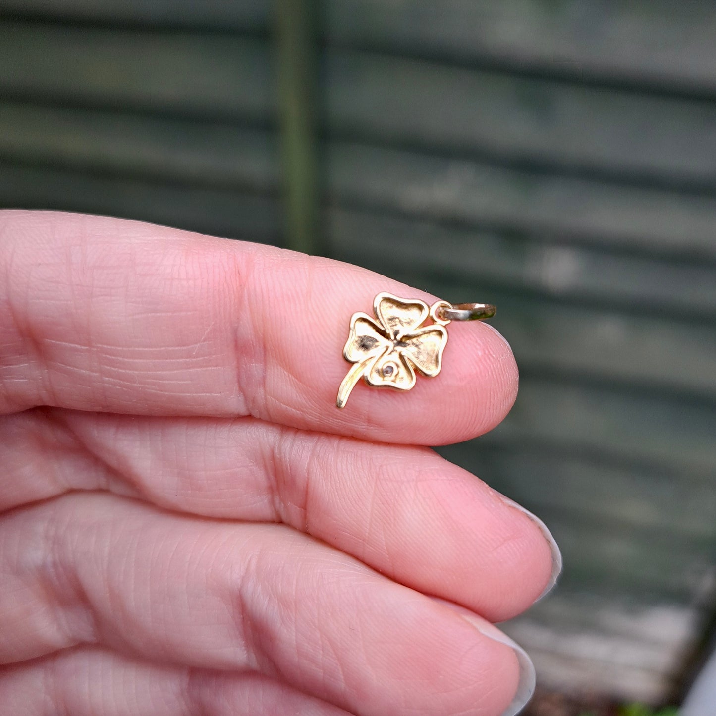9ct Gold 4 Leaf Clover Charm with Diamond